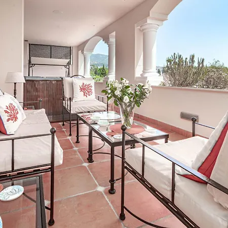 Stunning With Sea Views شقة ماربيا