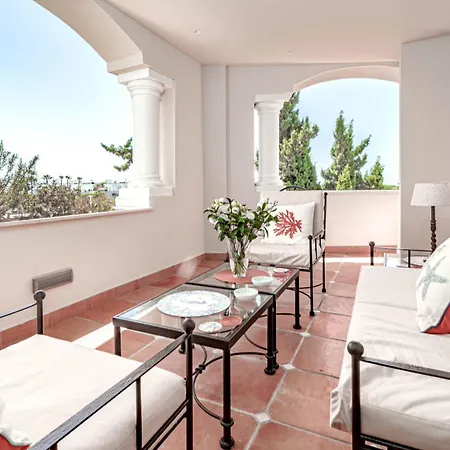 شقة Stunning With Sea Views