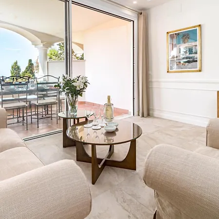 شقة Stunning With Sea Views *